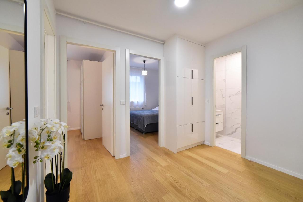 Ophelia Apartment With Parking Загреб Екстер'єр фото
